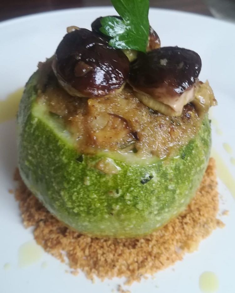Zucchine ripiene ai funghi porcini